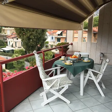 Casa Azalea By Holiday World Appartement *